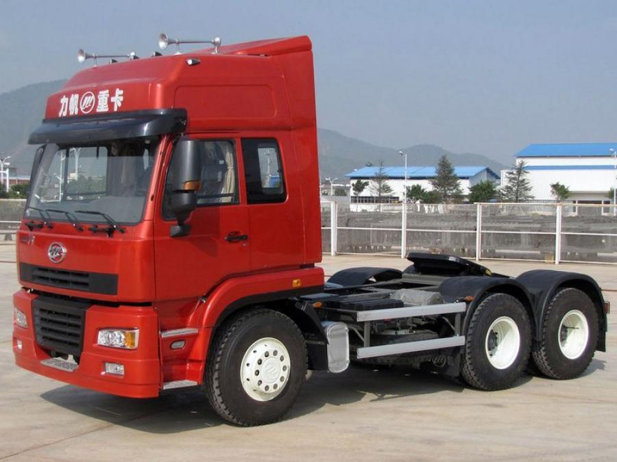 Lifan V9 6x4 Tractor '2011